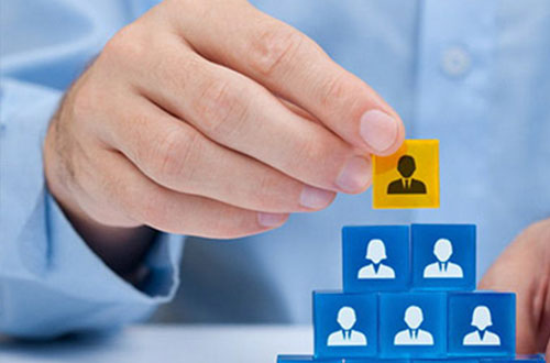 蘇州獵頭前端和后端哪個(gè)好就業(yè)?